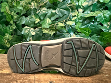 Afbeelding in Gallery-weergave laden, bijna Nieuwe sneakers van Xsensible maat 37 (wijdte G)