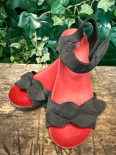 Afbeelding in Gallery-weergave laden, Nieuwe sandalen van Loints of Holland maat 36