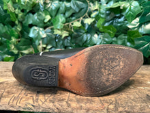 Afbeelding in Gallery-weergave laden, Bijna Nieuwe super laars van sendra maat 38