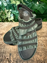 Afbeelding in Gallery-weergave laden, Nieuwe sandalen van Loints of Holland maat 37