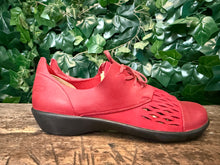 Afbeelding in Gallery-weergave laden, Nieuwe veterschoenen van Loints of Holland maat 38