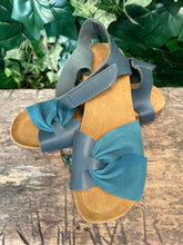 Afbeelding in Gallery-weergave laden, Nieuwe sandalen van Loints of holland maat 38