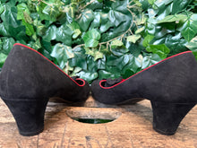 Afbeelding in Gallery-weergave laden, Nieuwe vintage stijl pumps van Ruby Shoo maat 42