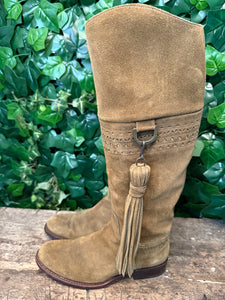 supergave bijna Nieuwe laars van Sendra maat 38