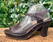 Afbeelding in Gallery-weergave laden, Nieuwe sandalen van Neosens maat 39