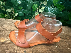 Nieuwe sandalen van Takeme maat 38