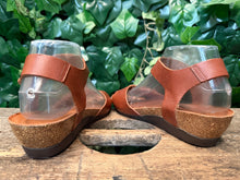 Afbeelding in Gallery-weergave laden, Nieuwe sandalen van Takeme maat 38