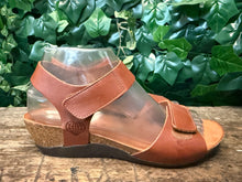 Afbeelding in Gallery-weergave laden, Nieuwe sandalen van Takeme maat 38
