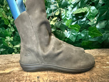 Afbeelding in Gallery-weergave laden, Nieuwe laarsjes van Loints of holland maat 36