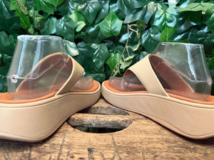 Nieuwe supermooie slippers van fitflop maat 39