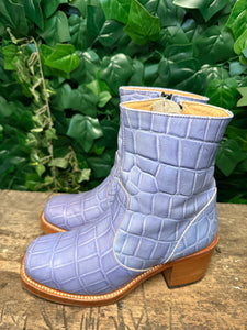 Bijna Nieuwe vintage blokhak laarsjes van Sendra maat 38