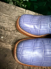 Afbeelding in Gallery-weergave laden, Bijna Nieuwe vintage blokhak laarsjes van Sendra maat 38