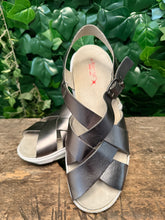 Afbeelding in Gallery-weergave laden, Gewoon Nieuwe sandalen van Xsensible maat 43(wijdte G)