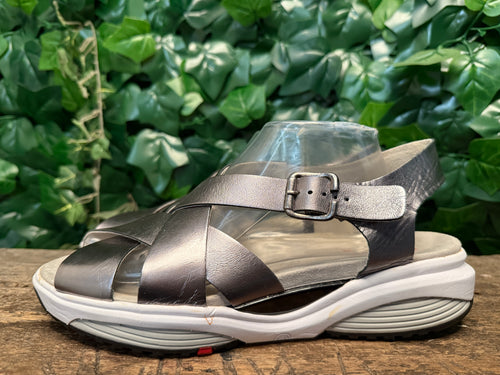 Gewoon Nieuwe sandalen van Xsensible maat 43(wijdte G)