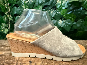 Bijna Nieuwe muilen/sandalen van Gabor maat 40,5 (wijdte G)
