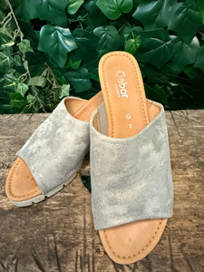 Bijna Nieuwe muilen/sandalen van Gabor maat 40,5 (wijdte G)