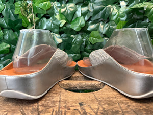 Bijna Nieuwe supermooie slippers van fitflop maat 41