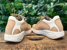 Afbeelding in Gallery-weergave laden, Nieuwe sneakers van Wolky maat 38