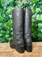 Afbeelding in Gallery-weergave laden, supergave vintage blokhaklaars van Sendra maat 38