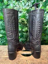 Afbeelding in Gallery-weergave laden, supergave vintage blokhaklaars van Sendra maat 38