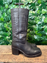 Afbeelding in Gallery-weergave laden, supergave vintage blokhaklaars van Sendra maat 38