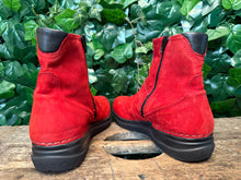 Afbeelding in Gallery-weergave laden, Nieuwe enkellaarsjes van Wolky maat 41