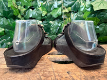 Afbeelding in Gallery-weergave laden, zo goed als nieuw supermooie slippers van fitflop maat 41