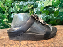 Afbeelding in Gallery-weergave laden, zo goed als nieuw supermooie slippers van fitflop maat 41
