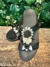 Afbeelding in Gallery-weergave laden, zo goed als nieuw supermooie slippers van fitflop maat 41