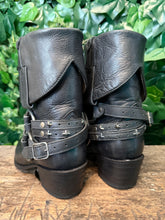 Afbeelding in Gallery-weergave laden, Zo goed als Nieuw gave laarzen van Sendra maat 38