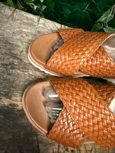 Afbeelding in Gallery-weergave laden, Nieuwe sandalen van Ara maat 40
