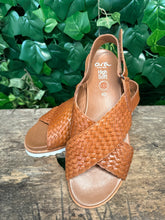 Afbeelding in Gallery-weergave laden, Nieuwe sandalen van Ara maat 40