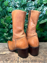 Afbeelding in Gallery-weergave laden, Bijna Nieuwe vintage laars van sendra maat 37