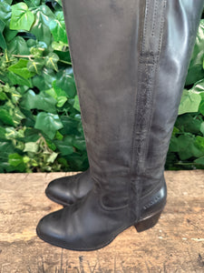 Zo goed als Nieuw hoge gave laarzen van Sendra maat 39