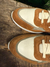 Afbeelding in Gallery-weergave laden, Nieuwe sneakers van Durea maat 38,5 wijdte K