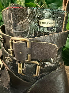 Bijna Nieuwe boots van Laura Vita maat 39