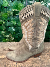 Afbeelding in Gallery-weergave laden, gewoon Nieuwe laars van Sendra maat 38