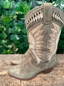gewoon Nieuwe laars van Sendra maat 38