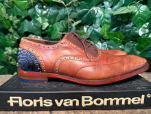 Afbeelding in Gallery-weergave laden, Gewoon Nieuwe veterschoen van Floris van Bommel maat 42,5