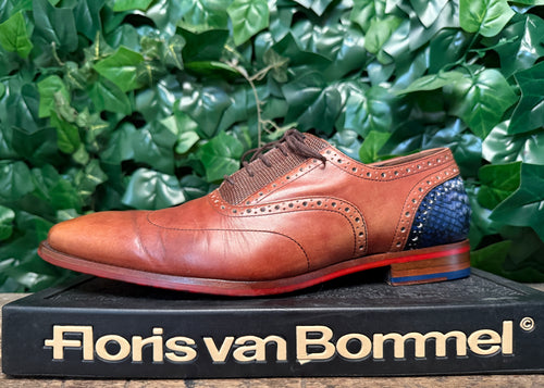 Gewoon Nieuwe veterschoen van Floris van Bommel maat 42,5