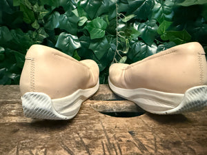 Bijna Nieuwe ballerina's van MBT maat 38