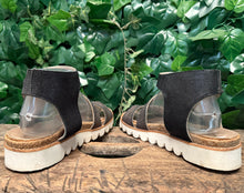 Afbeelding in Gallery-weergave laden, Bijna Nieuwe sandalen van footnotes maat 39 (wijdte G)