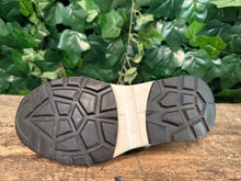 Afbeelding in Gallery-weergave laden, zo goed als nieuw sneakers van Xsensible maat 37 (wijdte GX)