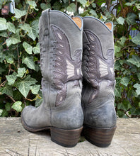 Afbeelding in Gallery-weergave laden, ￼ zo goed als nieuw Laarzen van Sendra maat 37 (maat 4,5)