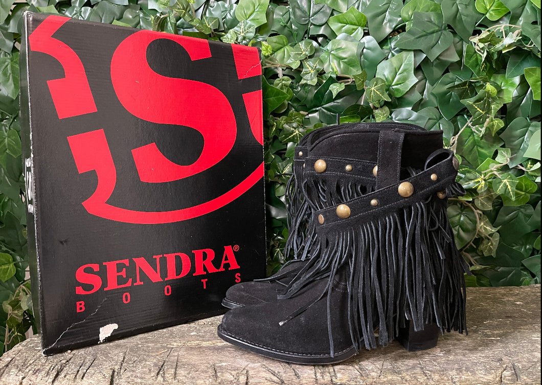 Nieuwe Laarsjes van Sendra maat 36