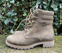 Afbeelding in Gallery-weergave laden, Nieuwe boots van Panama Jack maat 36