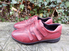 Afbeelding in Gallery-weergave laden, Z.g.a.n sneakers van Ecco maat 39