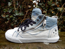 Afbeelding in Gallery-weergave laden, Nieuwe sneakers van Yellow Cab maat 39