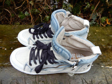 Afbeelding in Gallery-weergave laden, Nieuwe sneakers van Yellow Cab maat 39