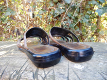 Afbeelding in Gallery-weergave laden, Z.g.a.n. leren slippers van Marc O’Polo maat 39